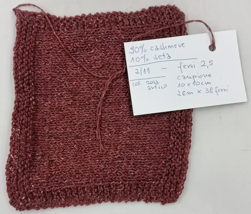 Miscela di cashmere e seta italiana Rosso antico