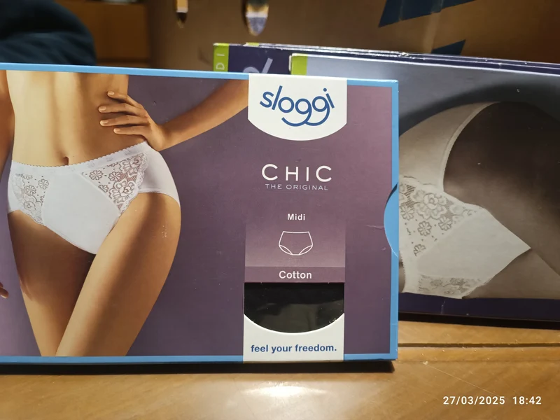 Intimo donna Sloggi Chic Midi, tre pezzi, taglia 6. 200g