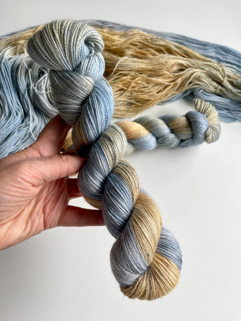 Seta di alpaca: Paglia su blu