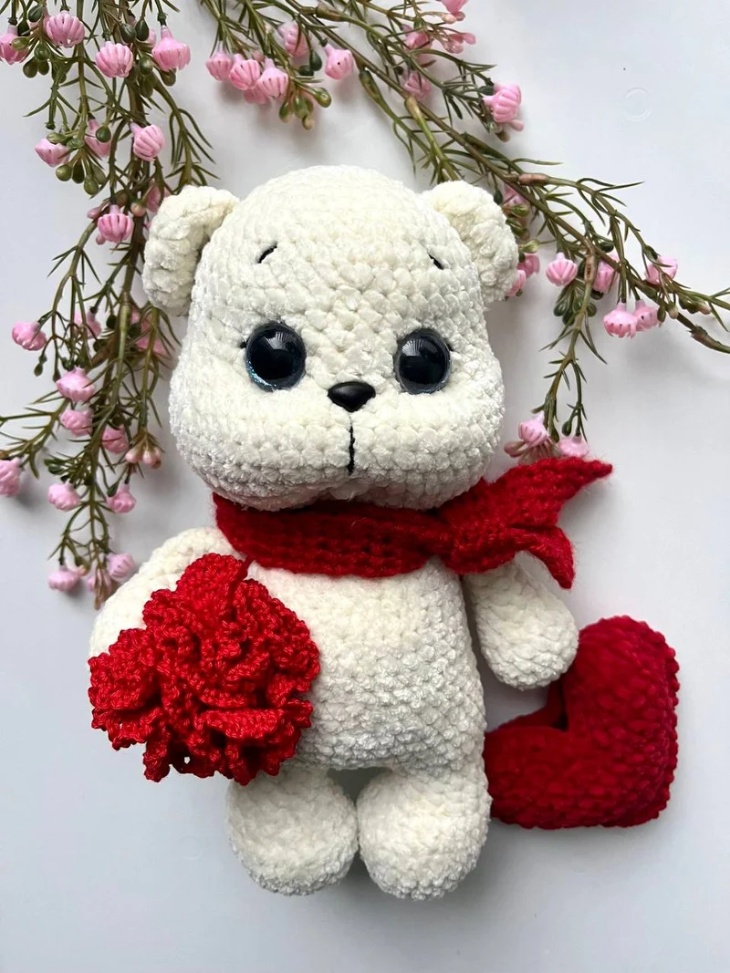 Schema uncinetto GRATUITO "Orsetto di San Valentino" (giocattolo amigurumi)