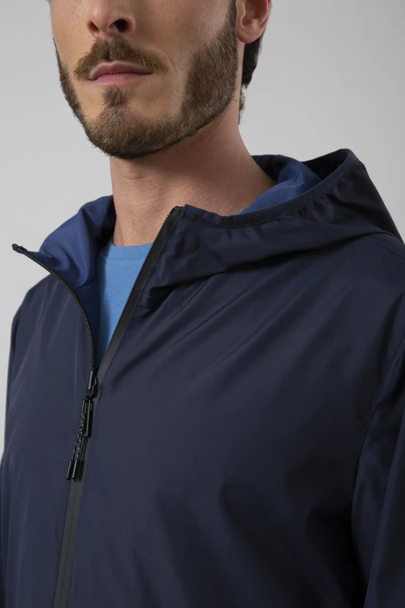 Giubbino reversibile con cappuccio