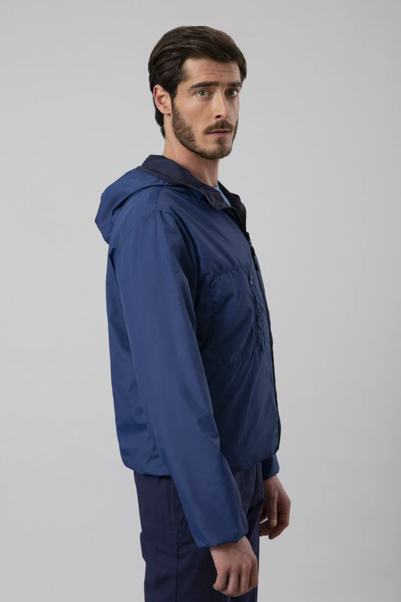 Giubbino reversibile con cappuccio