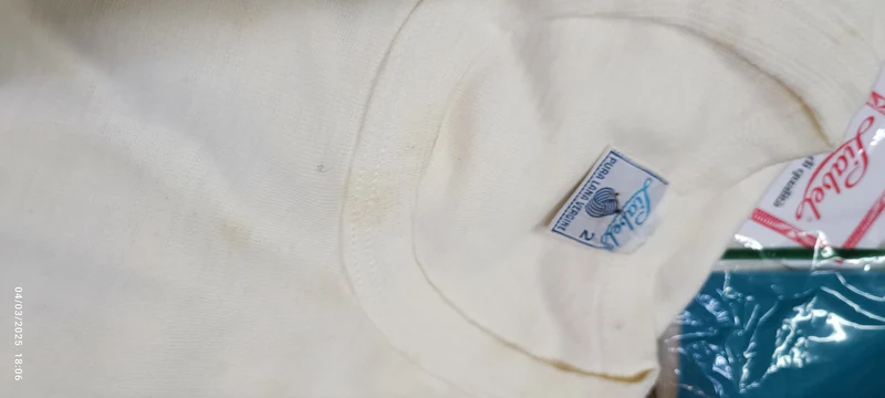 Due maglie intime uomo mezza manica, pura lana Liabel, misura 2. 200g.