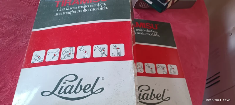 Una maglia molto morbida e una fascia molto elastica, Tiramisù Liabel, mezza manica, mis. 3. Lana e cotone. 100 g.