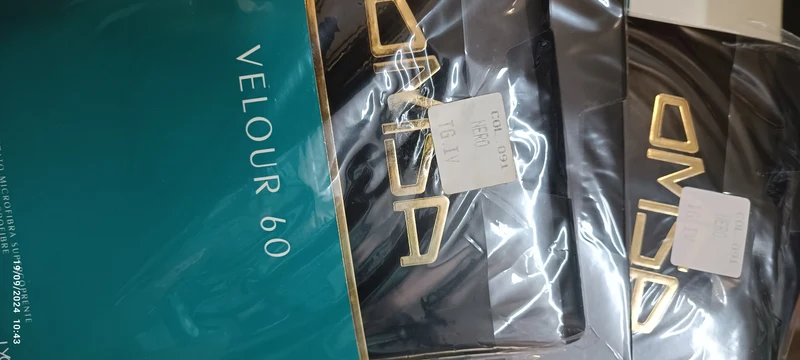 Collant donna OMSA Velours 60, taglia IV, nero( disponibili 4 paia). 50 g.