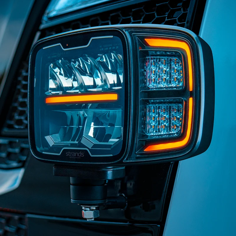 Lampada a LED Strands HI-LO con abbagliante, anabbagliante e indicatore
