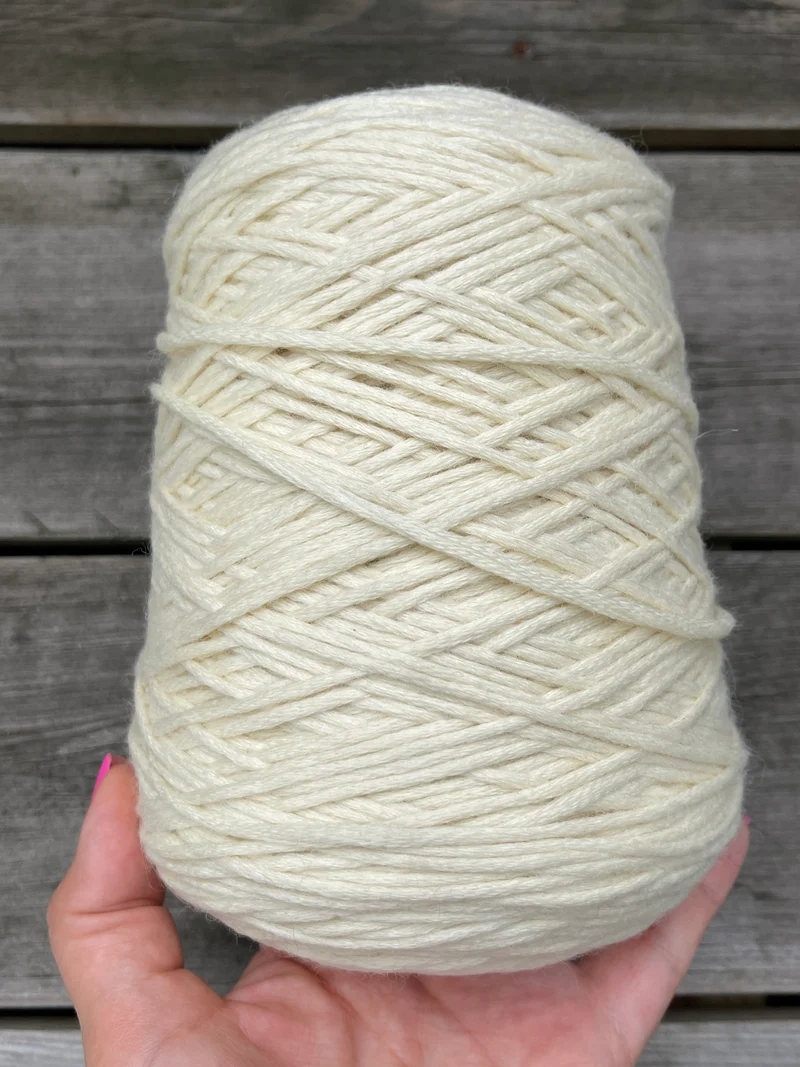 Filati Crochet latteo