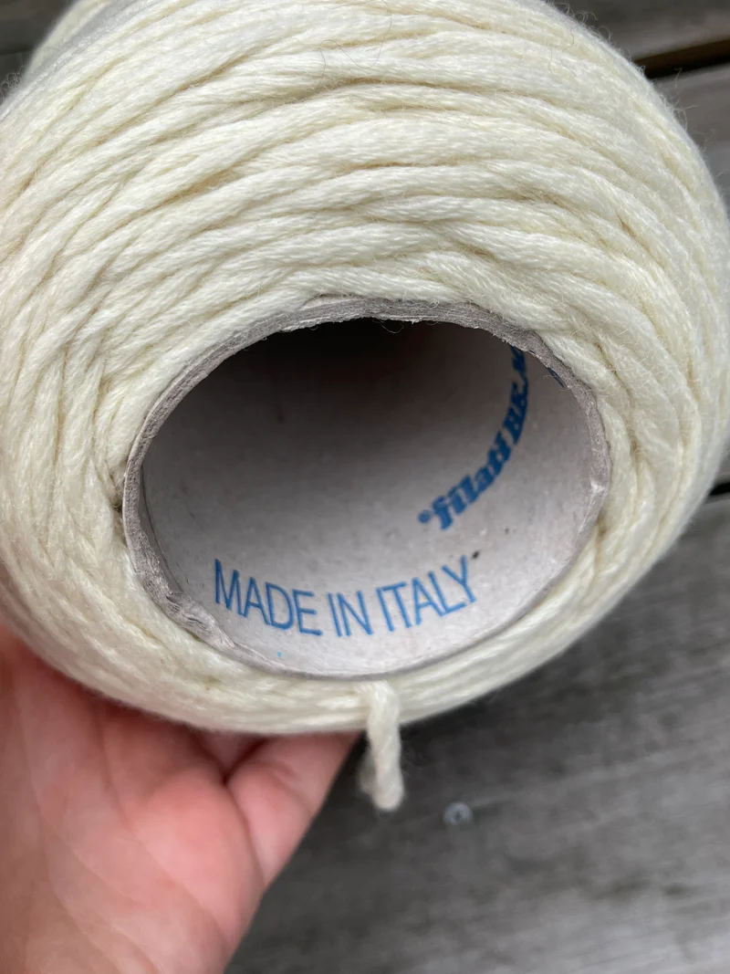Filati Crochet latteo