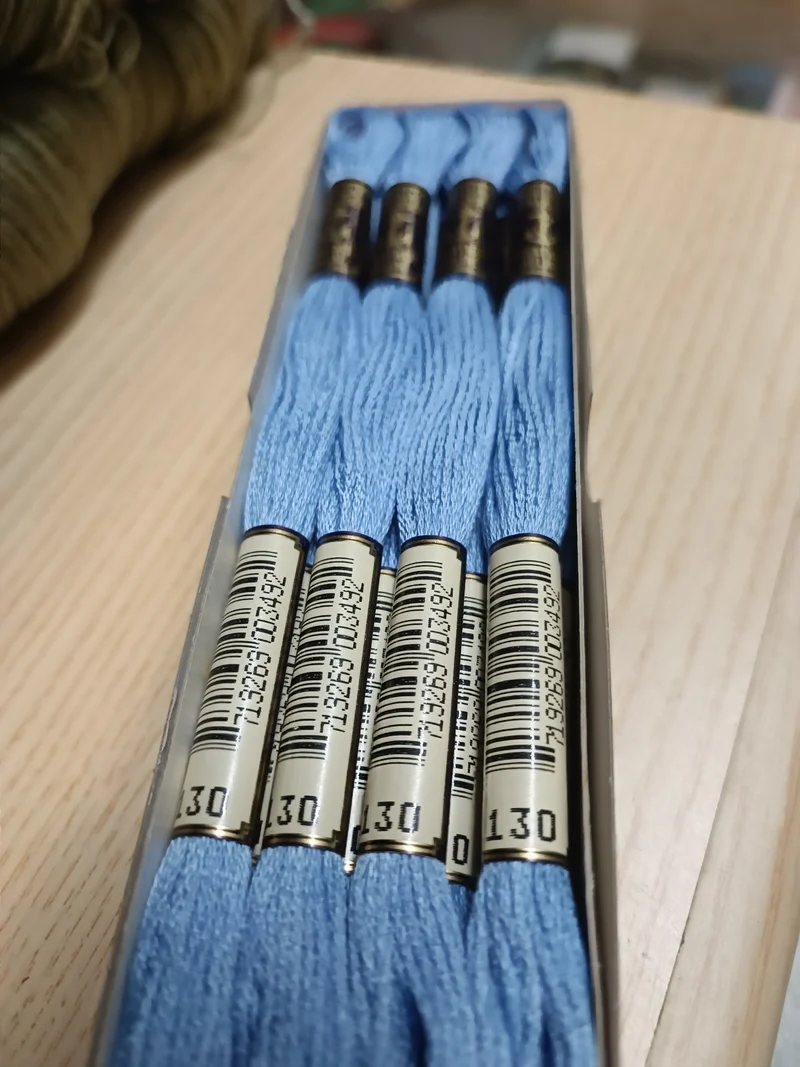 Scatola da 12 matassine mouliné Anchor, cotone100%. 50g.