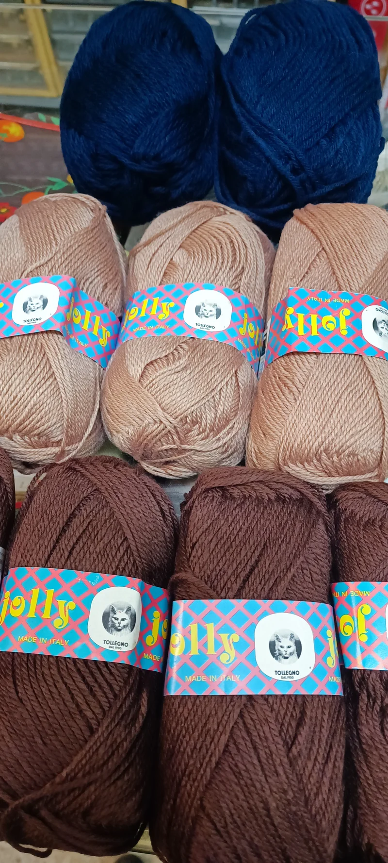 Mix and match di filati misto lana blu e acrilico italiano Jolly Gatto. Ferri 4/5. 900g.