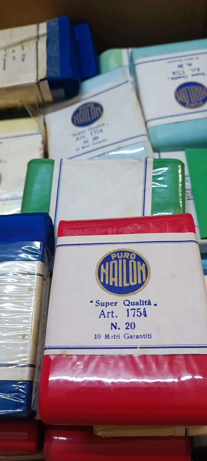Nastro vintage nylon, N.20(8 cm), da 10 m. 100g.