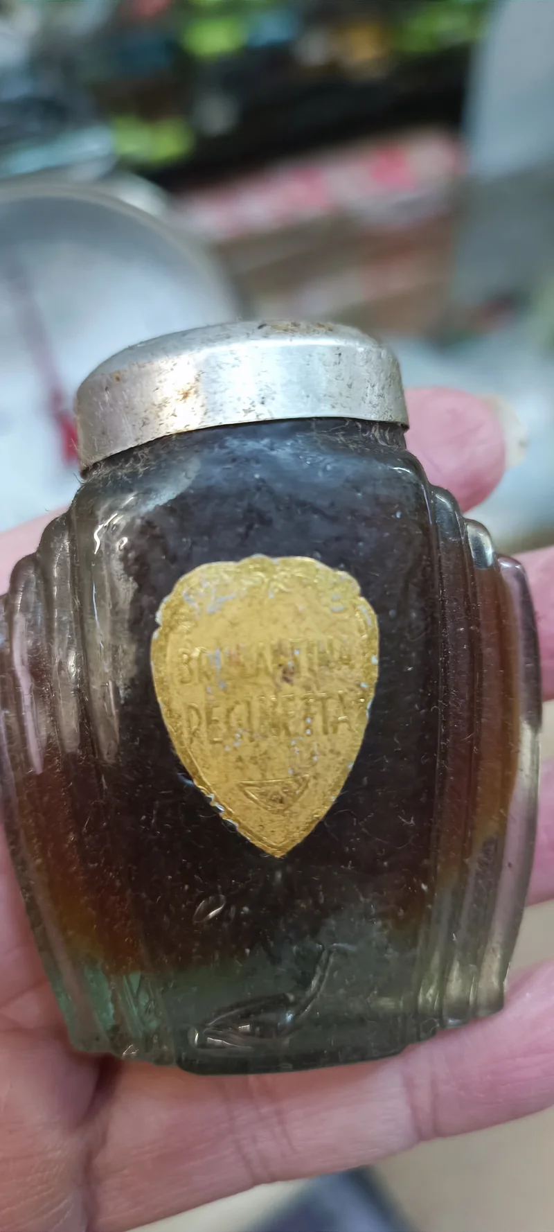 Per gli appassionati di vintage. Tre flaconi di Brillantina Reginetta. 150g.