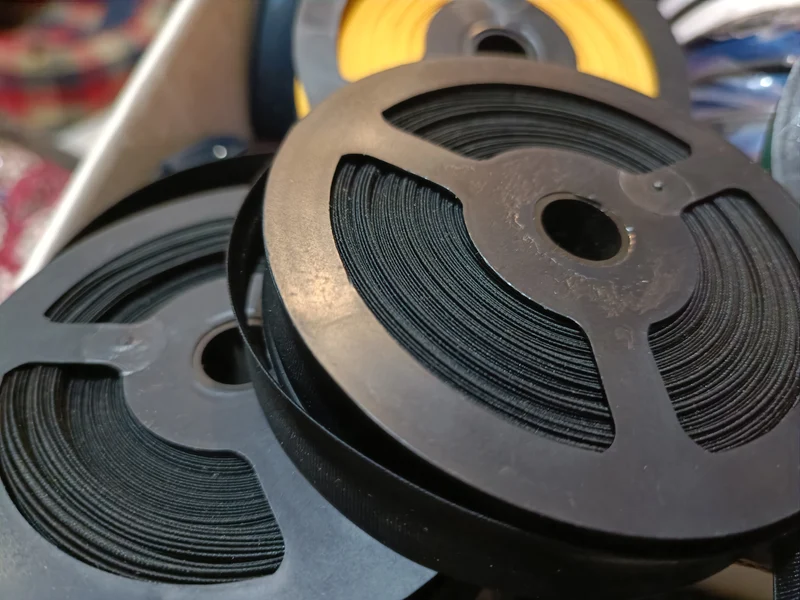 Sbieco di raso 100% acetato, 14 mm, 20 m. 150g.