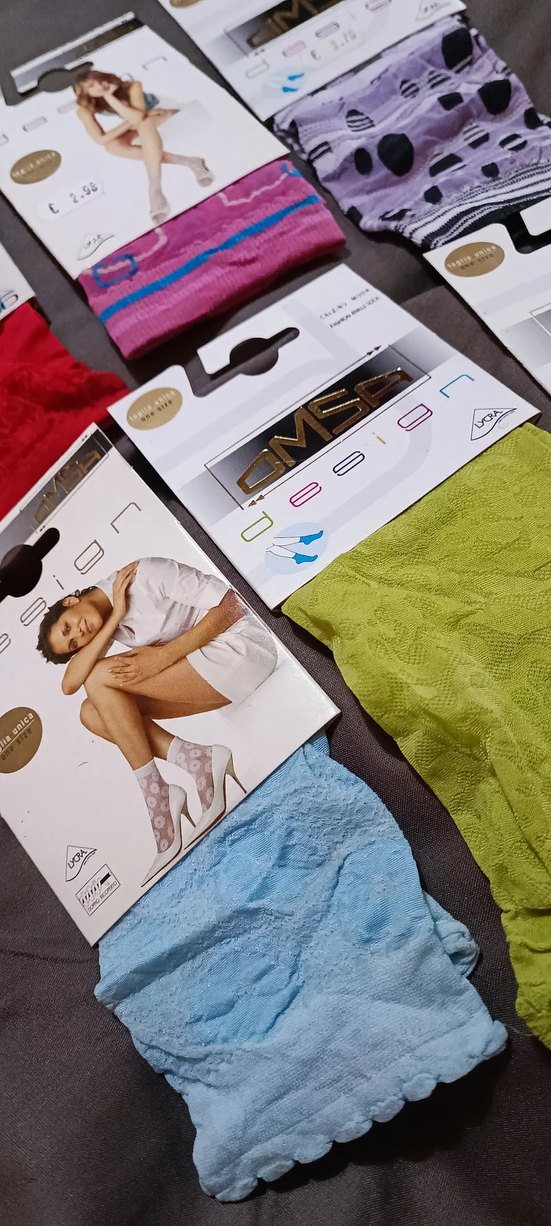 Gambaletti moda OMSA, sei paia, taglia unica, a fantasia e tinta unita. 300g.