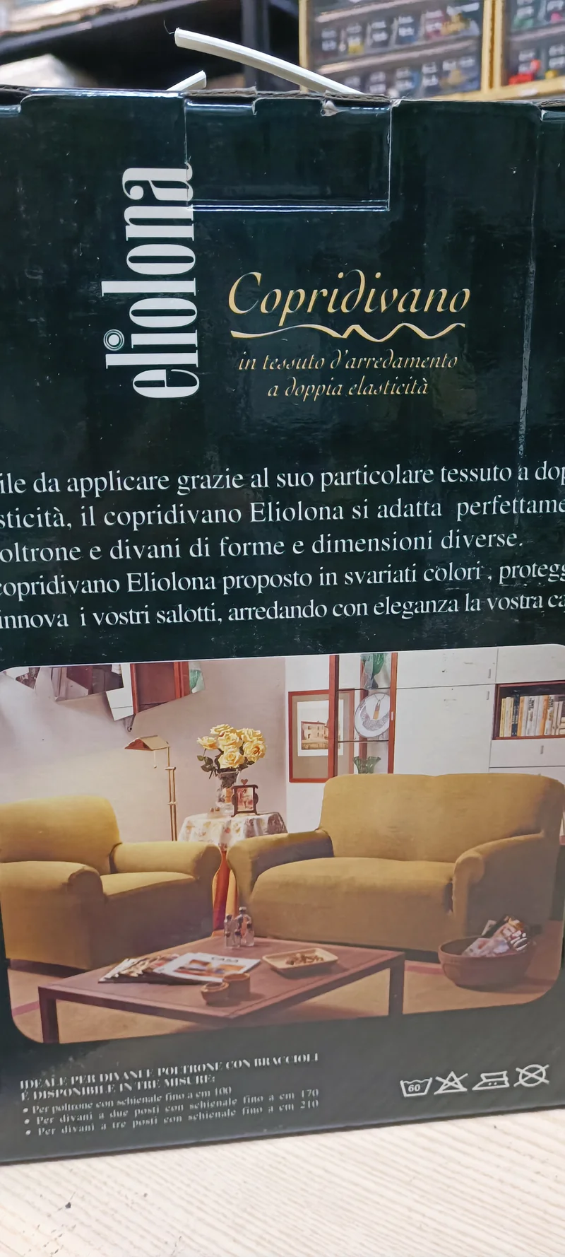 Copridivano a un posto Eliolona Zucchi, in tessuto d'arredamento a doppia elasticità.colore senape chiaro. 1,2 kg.