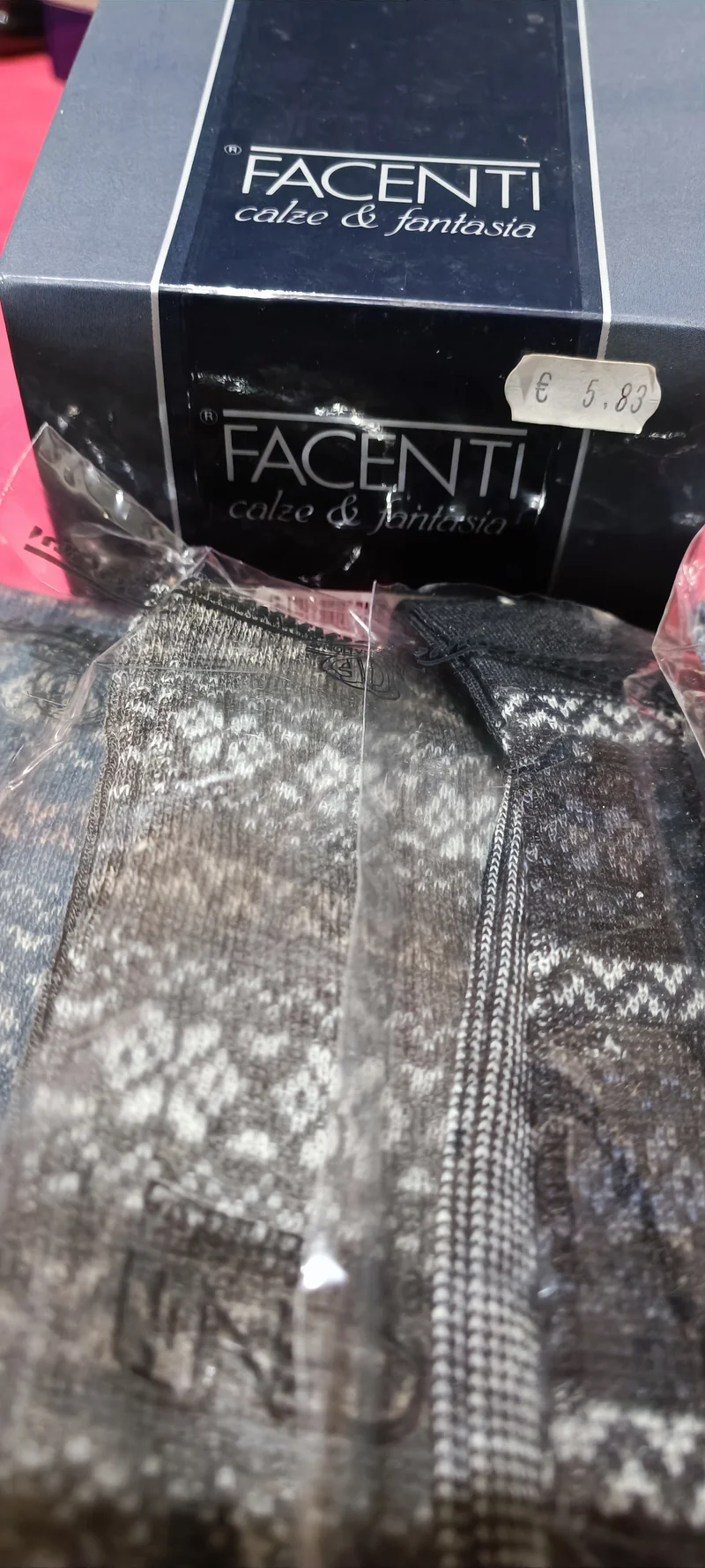 Calze uomo fantasia Elisir alto Facenti, lana 70%,sei paia. Taglia 12,5/13. 500g.