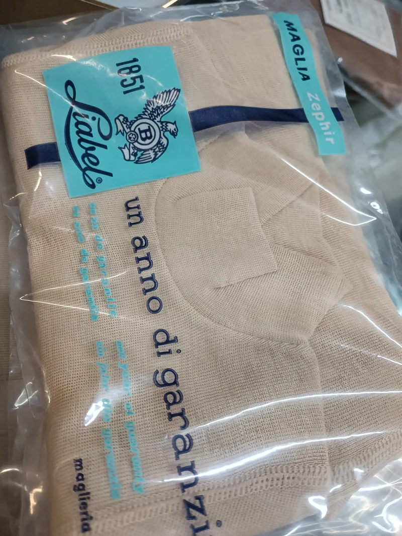 Lupetto bimbo Liabel, misto lana irrestringibile. 100g.