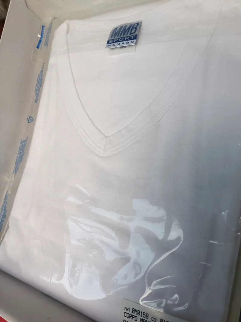 Corpo uomo MMB,cotone a mezza manica, scollo a V , colore nero e bianco(articolo 158). 200g.
