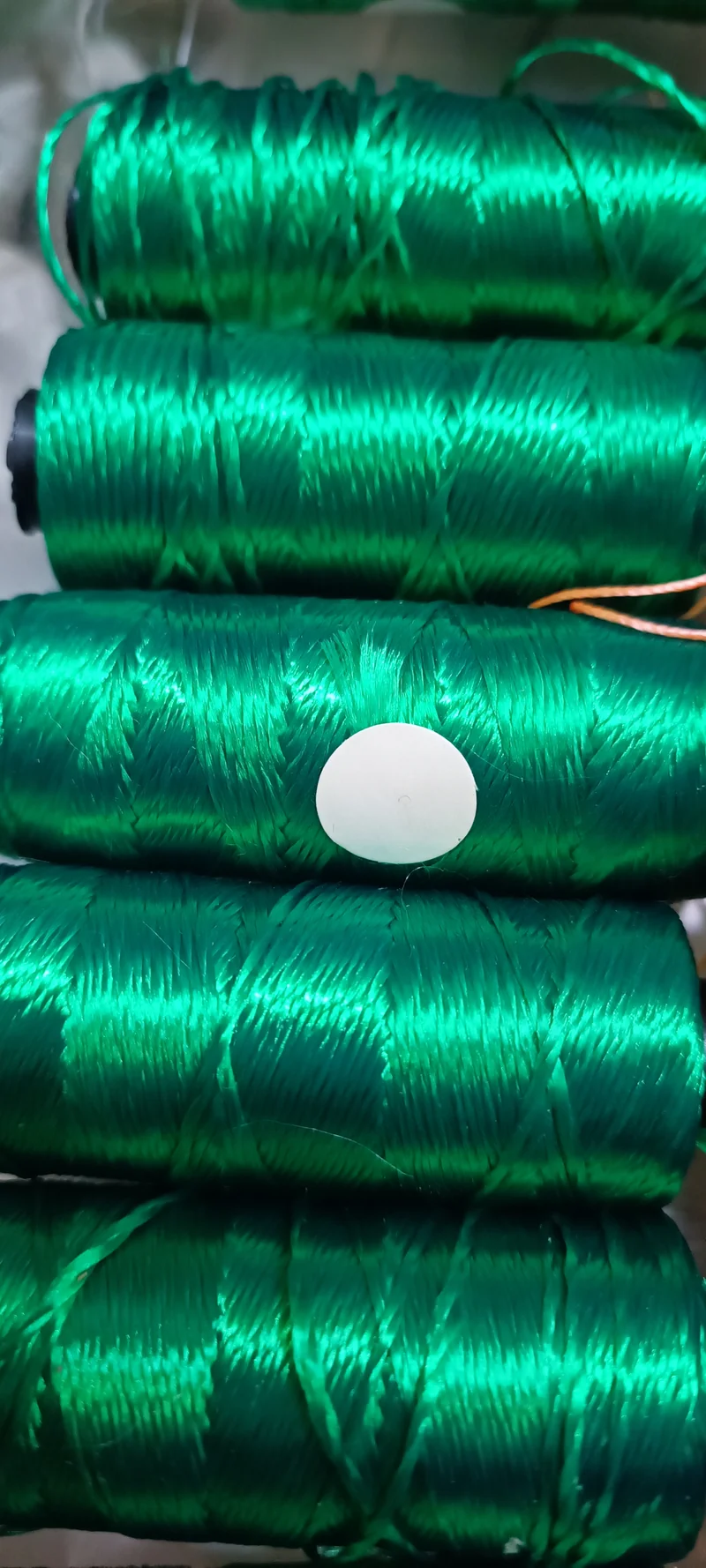 Rocchetto di rayon puro, 25g.