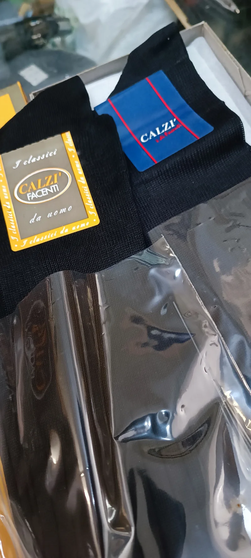 Calze lunghe, in filo di scozia, Calzi Facenti, taglia 12, sei paia in mix di fumo, nero, antracite. 300g.