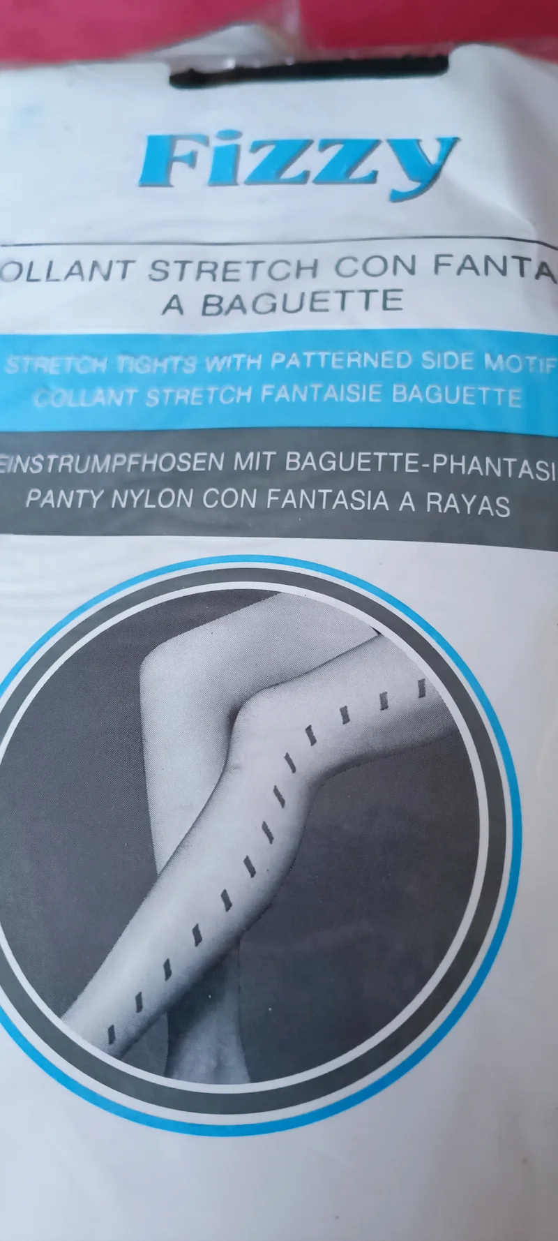 Cinque confezioni di collant Stretch con fantasia a baguette, Fizzy OMSA, taglia IV nero. 300g.