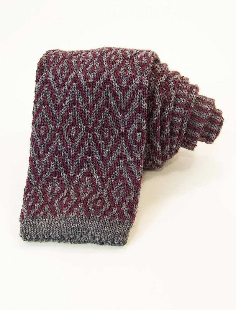 Grey Diamond Wool Jacquard Knitted Tie