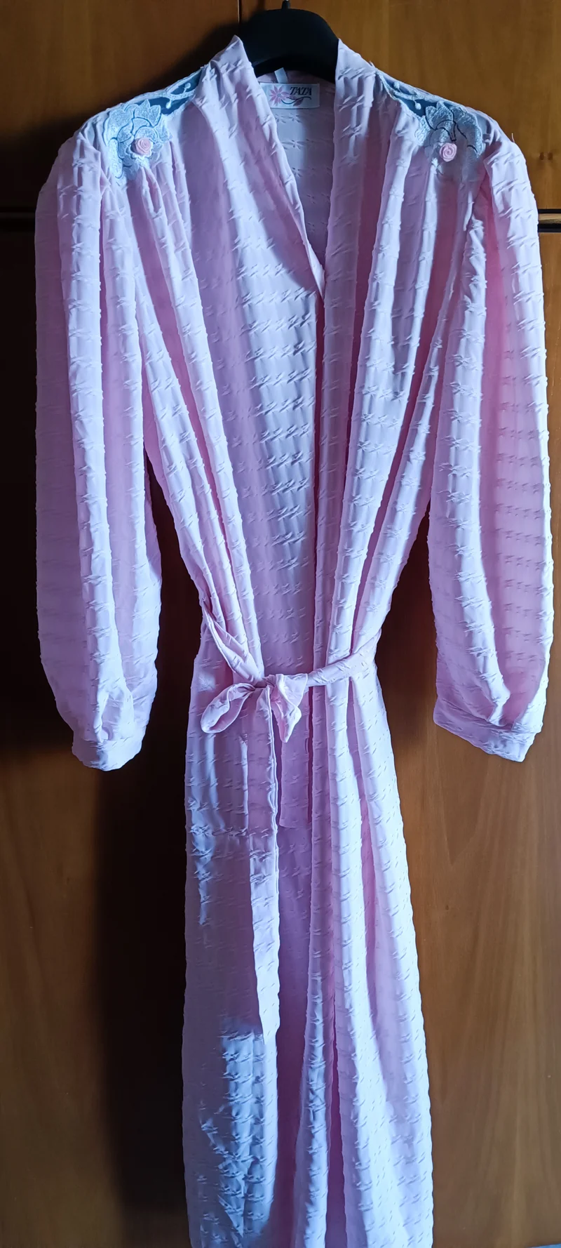 Vestaglia vintage rosa, taglia 52. 800g.