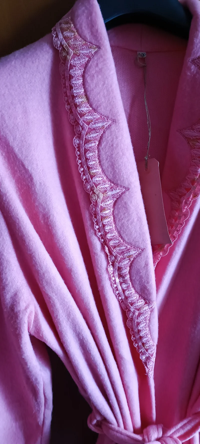 Calda e soffice vestaglia donna, rosa, taglia 50. 1kg.
