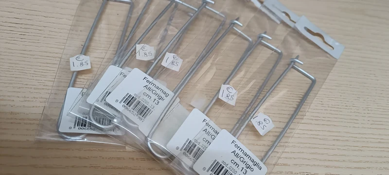 Fermaglio cm 13. 50g.