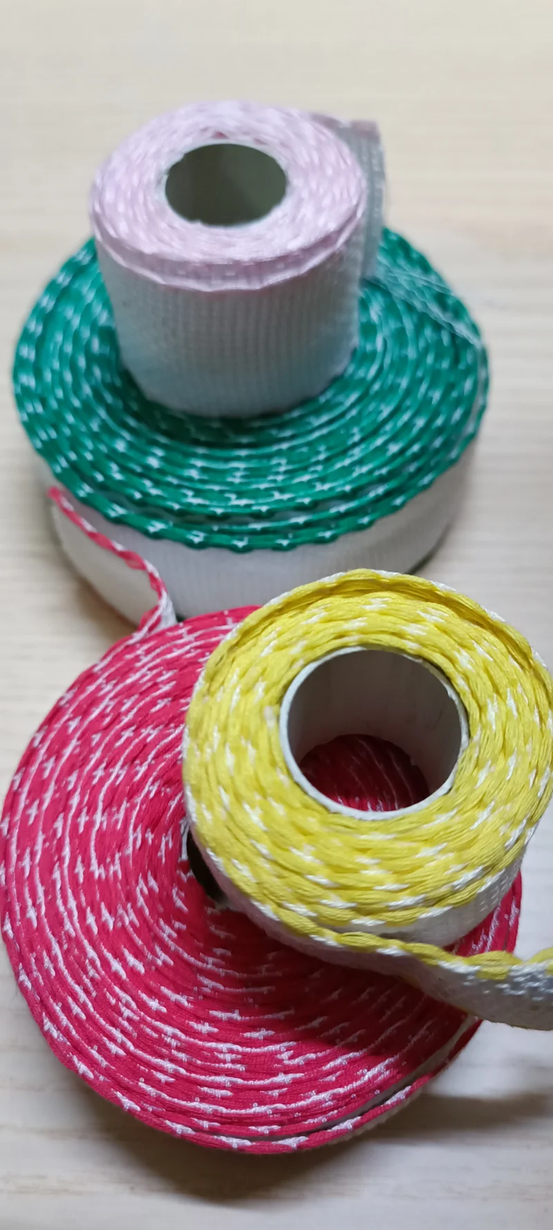 Set di nastri in tela Aida, 200g.