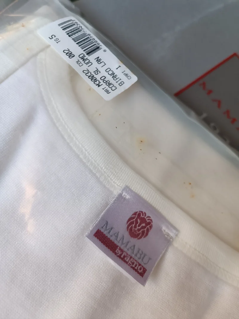 Canotta uomo spalla larga, Mamabu Ragno, cotone sulla pelle e lana esterna. Bianco lana.200g.