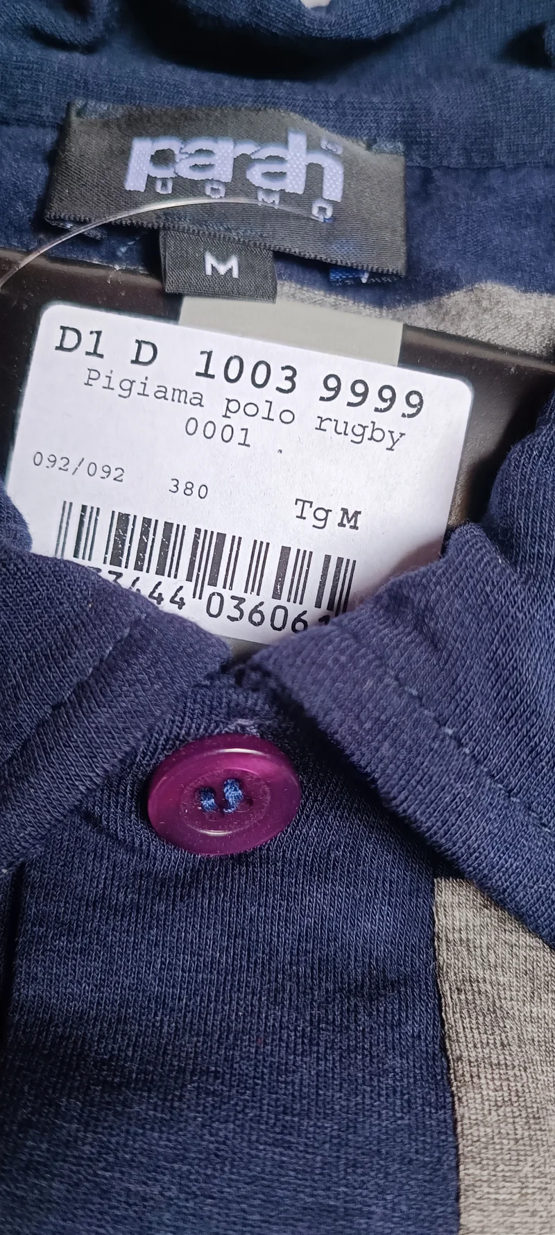 Pigiama uomo Parah, in elegante maglina, polo rugby a righe blu. 900g.