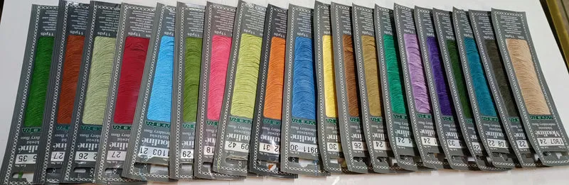 Matassine (20) di mouliné Madeira colori assortiti. 200g..