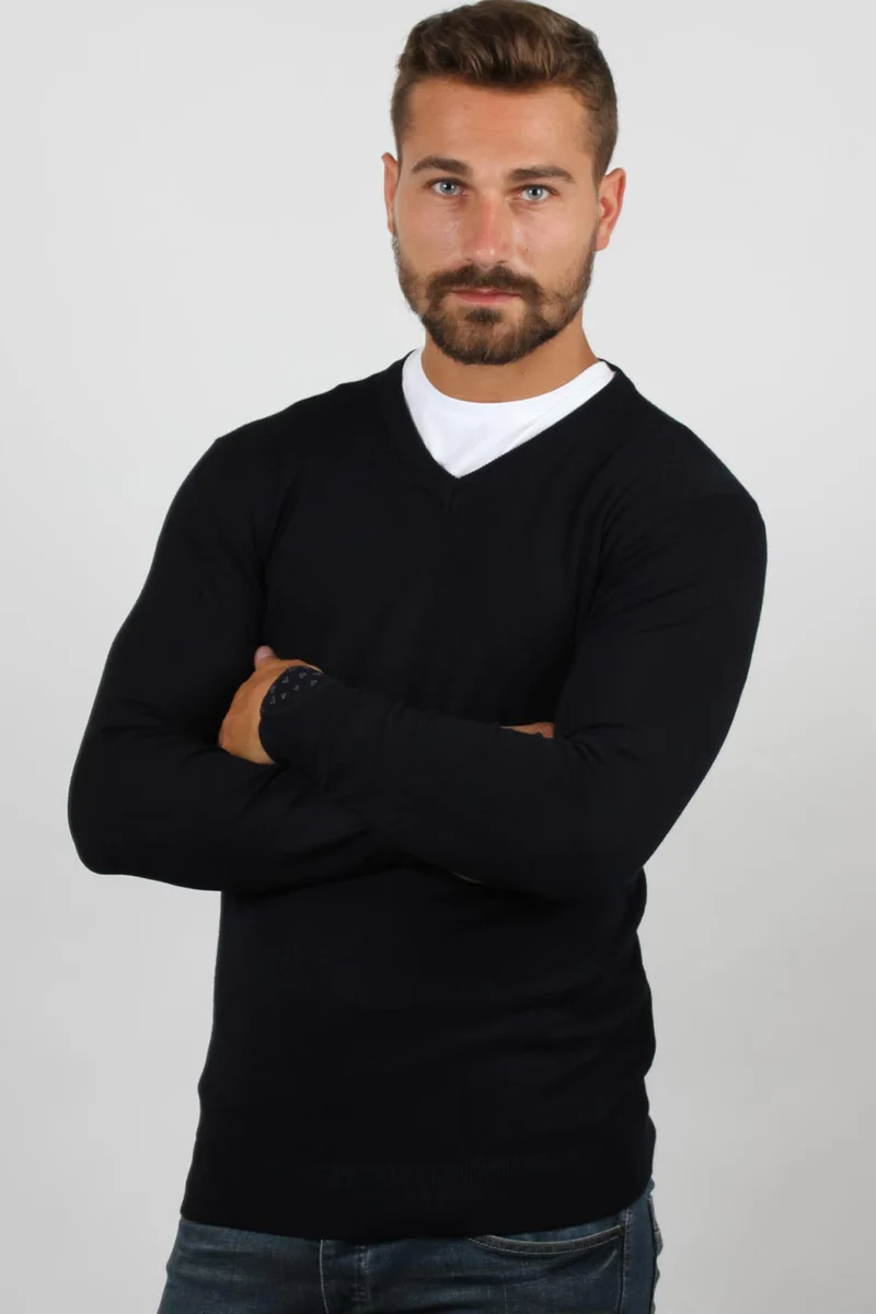 Pullover scollo a V uomo