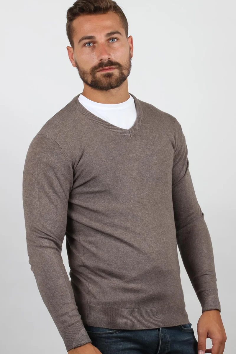 Pullover scollo a V uomo