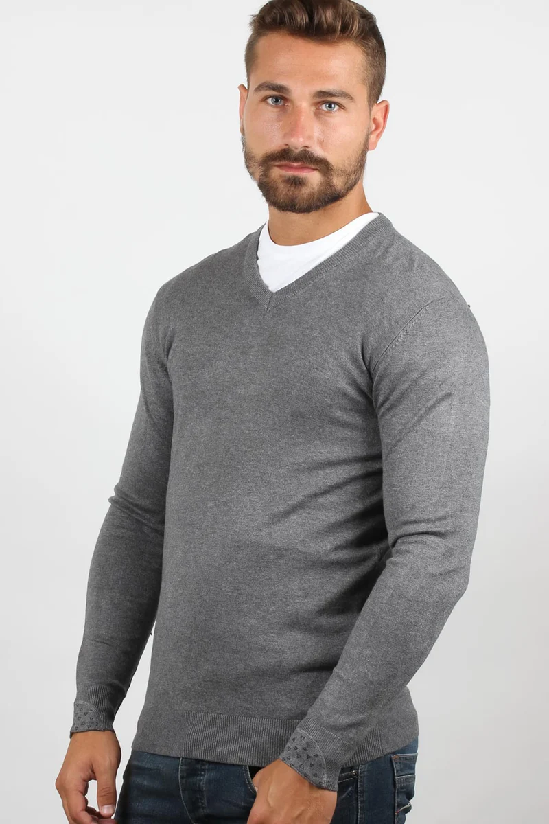 Pullover scollo a V uomo