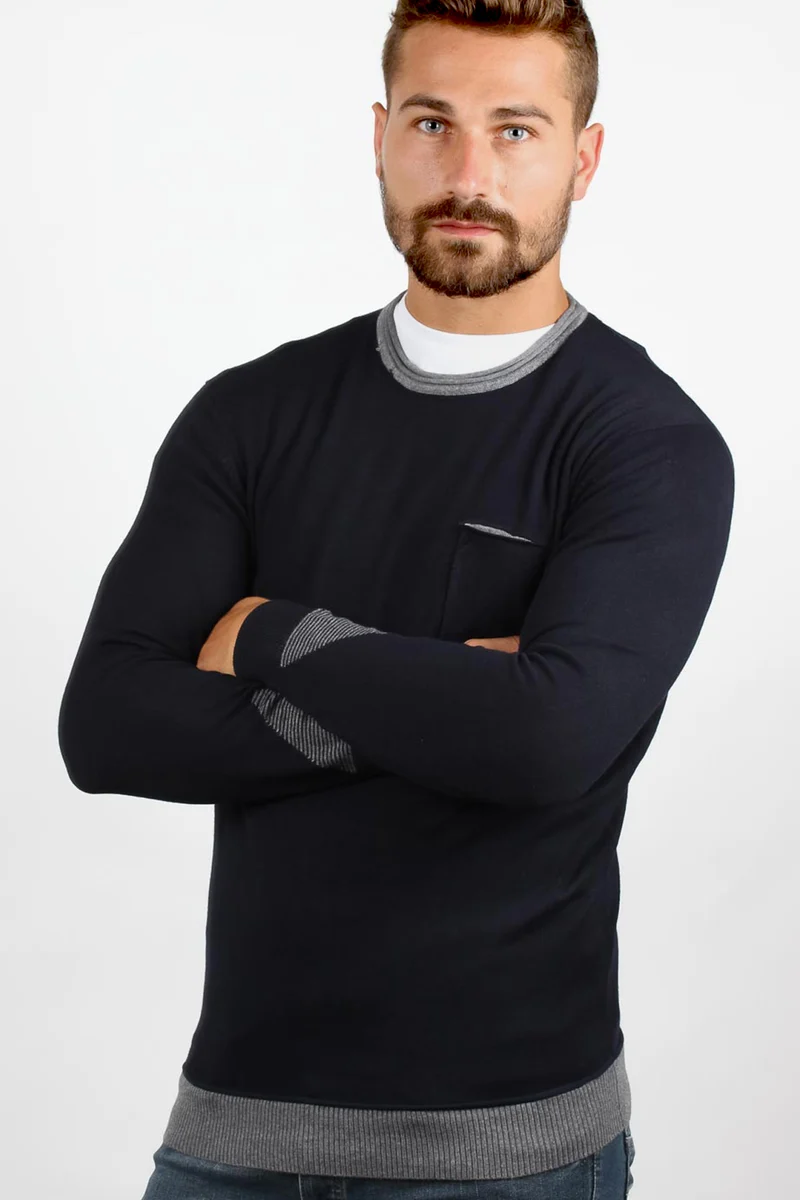 Pullover dettagli a contrasto