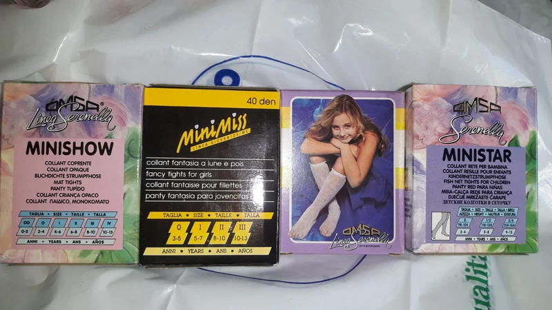Stock di 60 tra collant e gambaletti OMSA per bimba e ragazza(da 0 a 13 anni)Taglie assortite. 1,8kg.