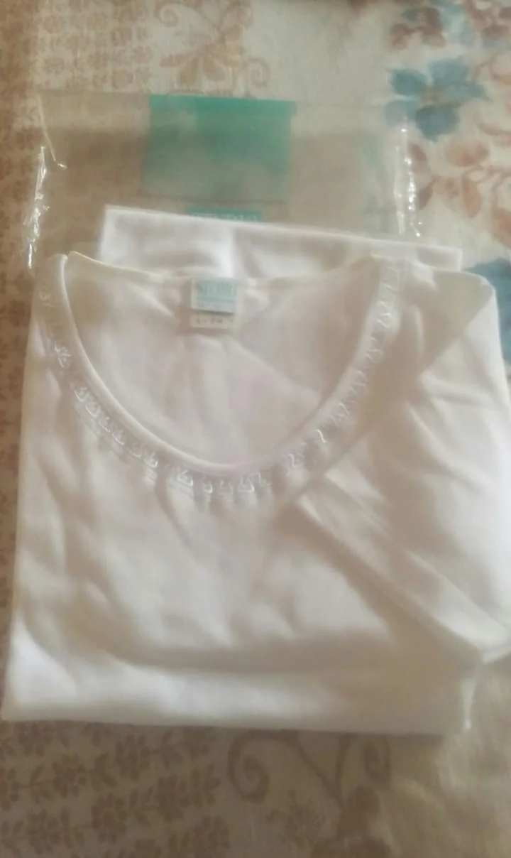 Maglia intima donna, puro cotone, manica corta, taglia 3, Mamabu, 200g.