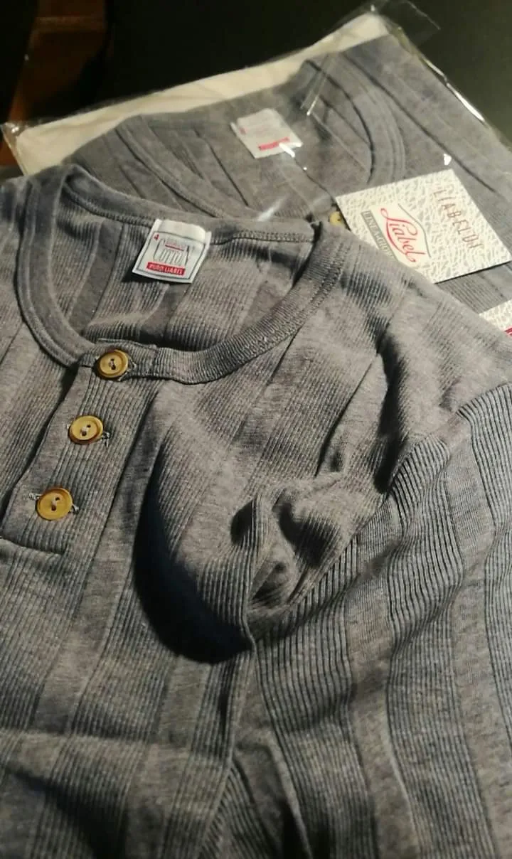 Maglie intime Liabelui, Durin cotone grigio chiaro. Taglia 4. 200g.