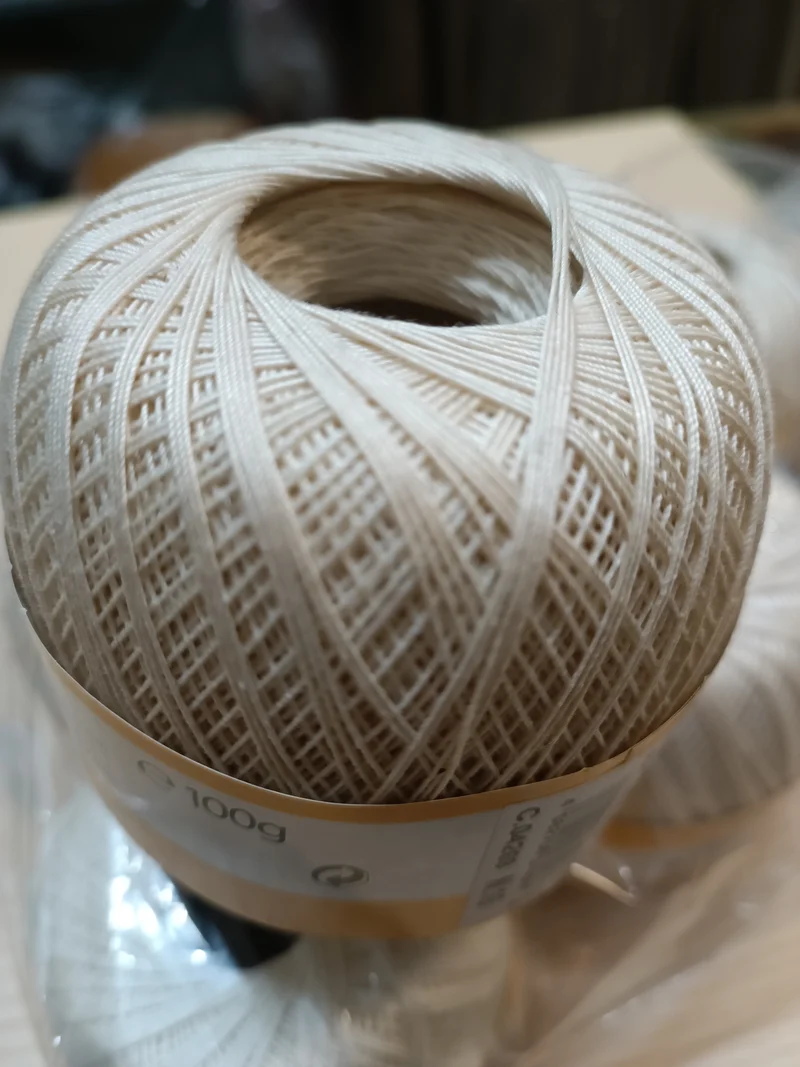Puro cotone Puppets Eldorado in gomitoli di 100g.