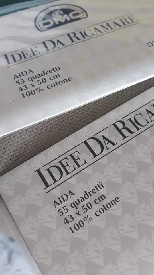 Idee da Ricamare. 43 x 50 cm. Puro cotone.