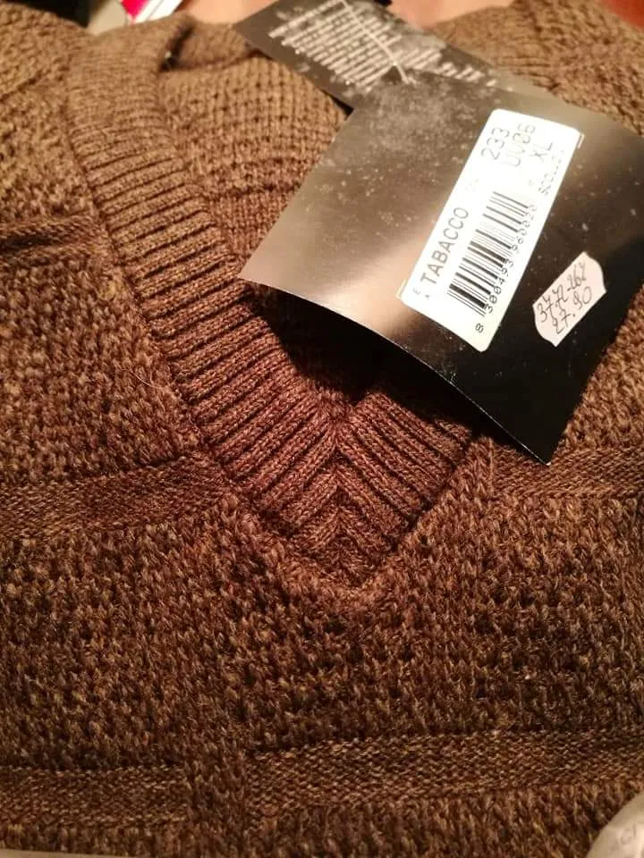 Maglia uomo merinos, scollo a V, Liabel. 700g.