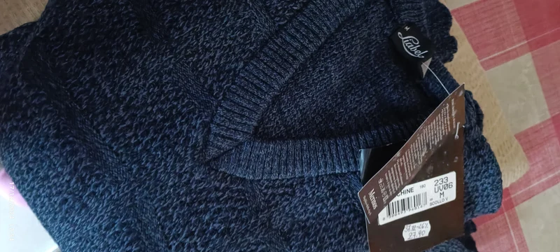 Maglia uomo merinos, scollo a V, Liabel. 700g.