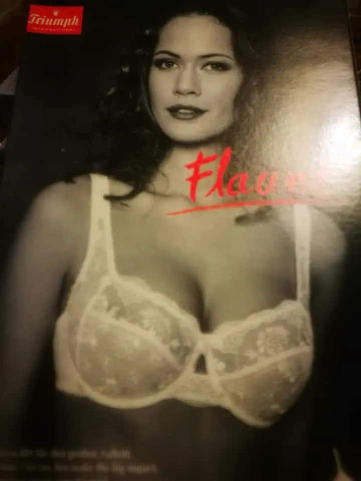 Reggiseno Flaunt - D Triumph e Amourette Triumph in offerta. 200g..