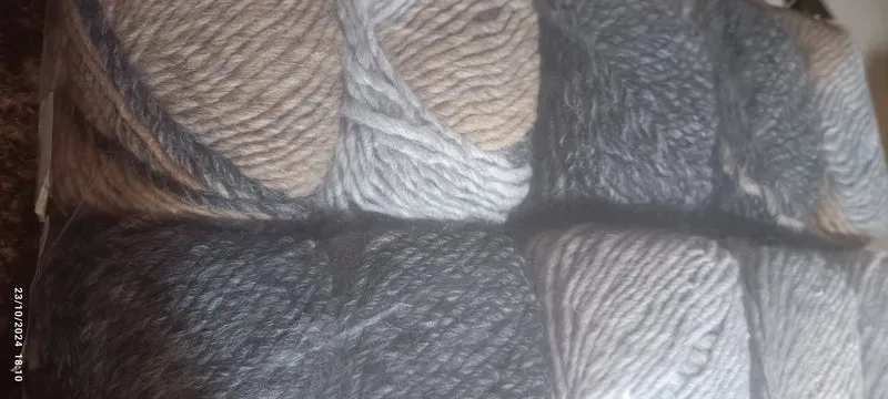 Misto lana sfumato Madesimo Gatto. Ferri 6/7. Confezione da 500g.