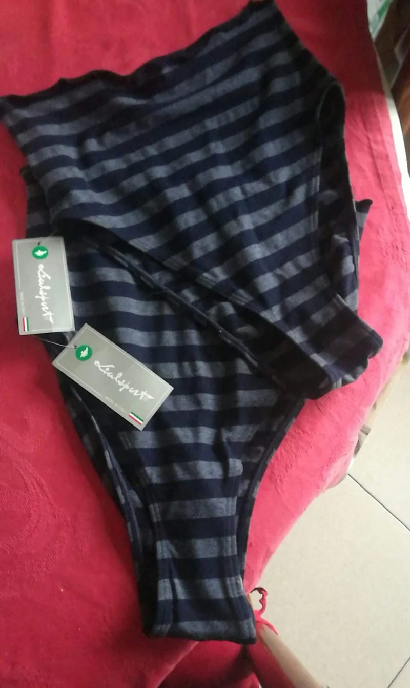 Due slip donna Lialsport, taglia 50. 150g.