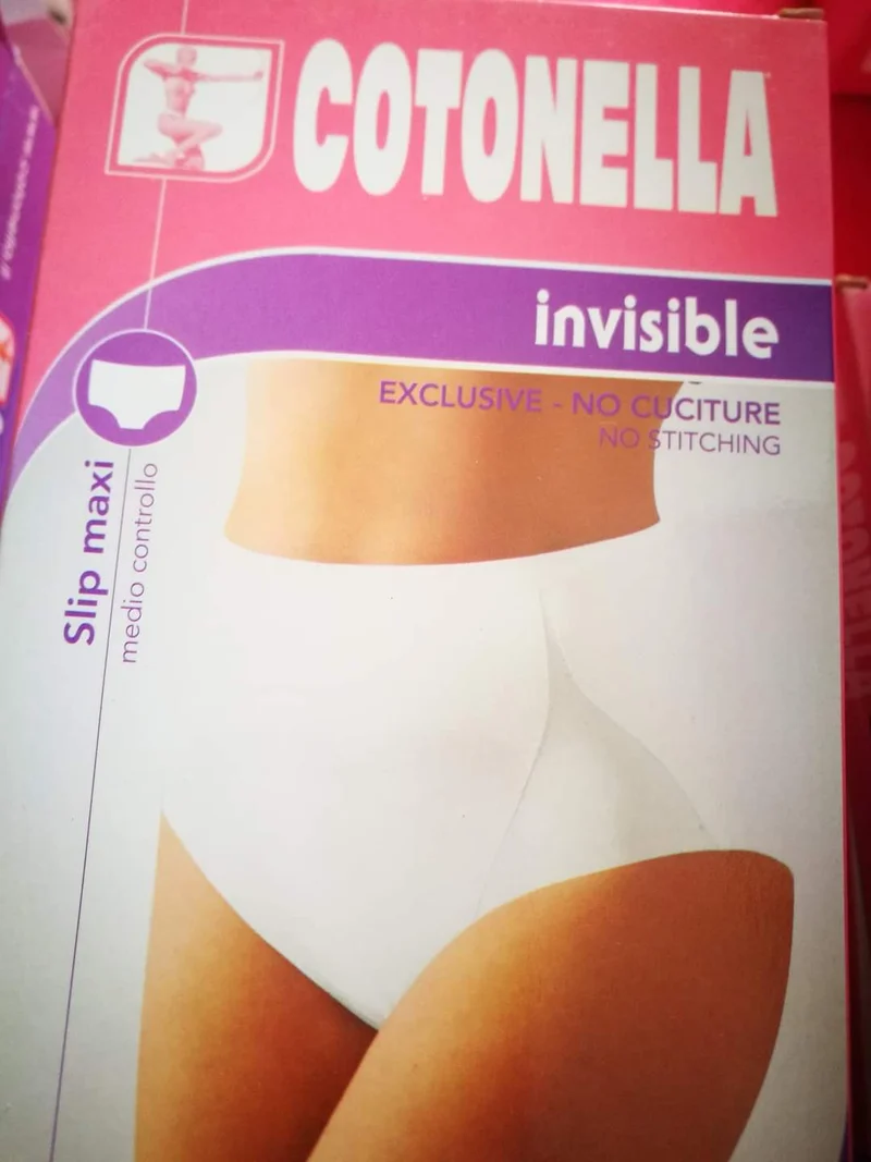 Intimo Cotonella. Slip Maxi, invisibile, medio controllo, 150g.