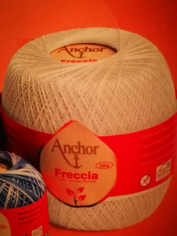 Puro cotone Anchor Freccia, assortiti, gomitoli da 100g.