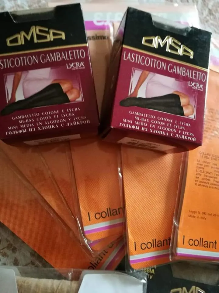 Stock di collant (fantasia e tinta unita) e gambaletti OMSA e Franco Bombana, taglia IV. 500g.